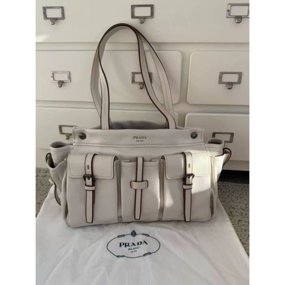 Prada Women Pre-Loved Bag Very Good Condition